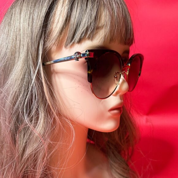 Alexander McQueen Skull Temple Sunglasses – Tortoise Shell Frame with Gold main image 10